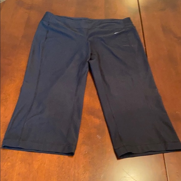 Nike Pants - Nike Dri-Fit Capris